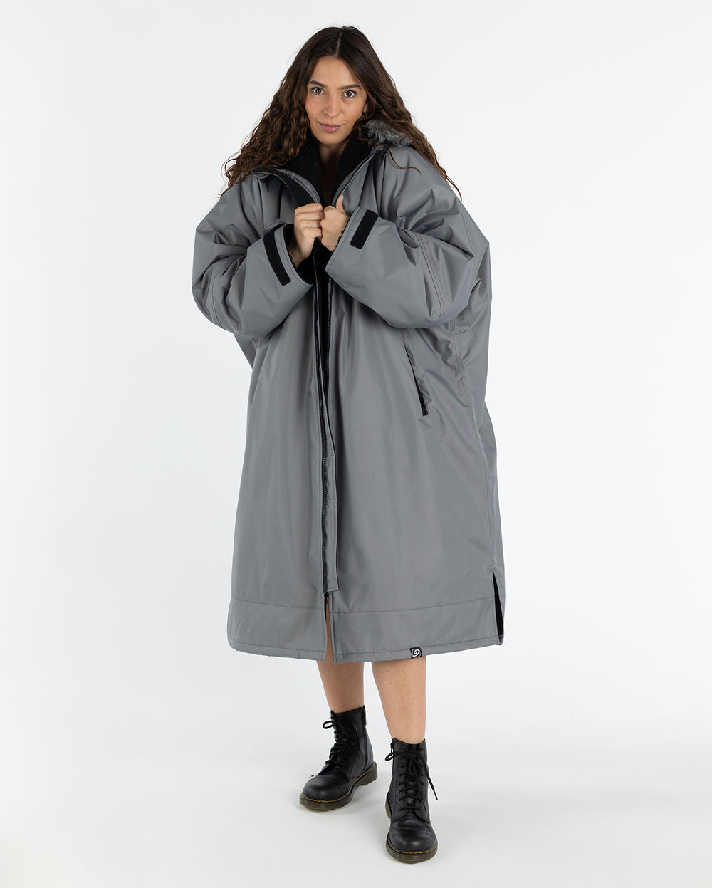 Dryrobe Long Sleeve Alpine Range - Graphite