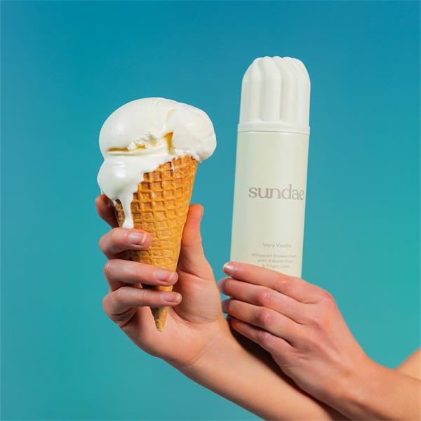 Sundae Very Vanilla Whipped Shower Foam