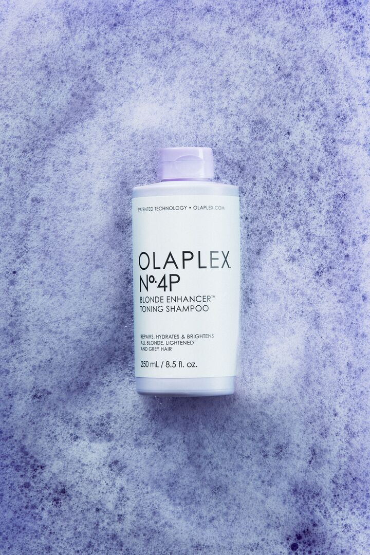 Olaplex No.4P Blonde Enhancer Toning Shampoo